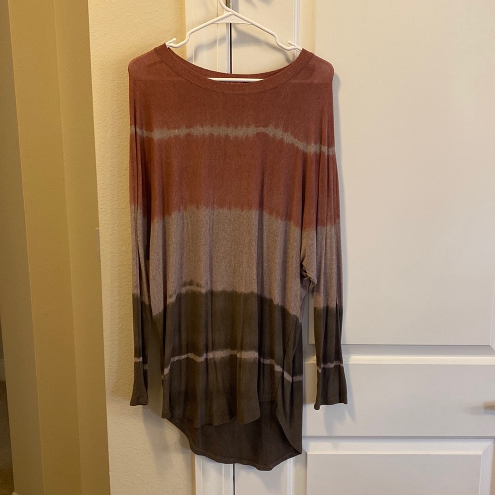 Long sleeve top